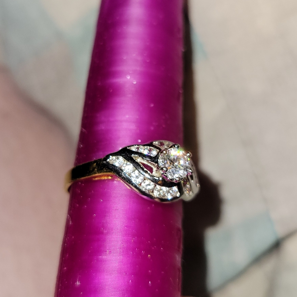18k Stamped Two-Tone Gold And Silver Ring Approx. Size 8.5; Plated